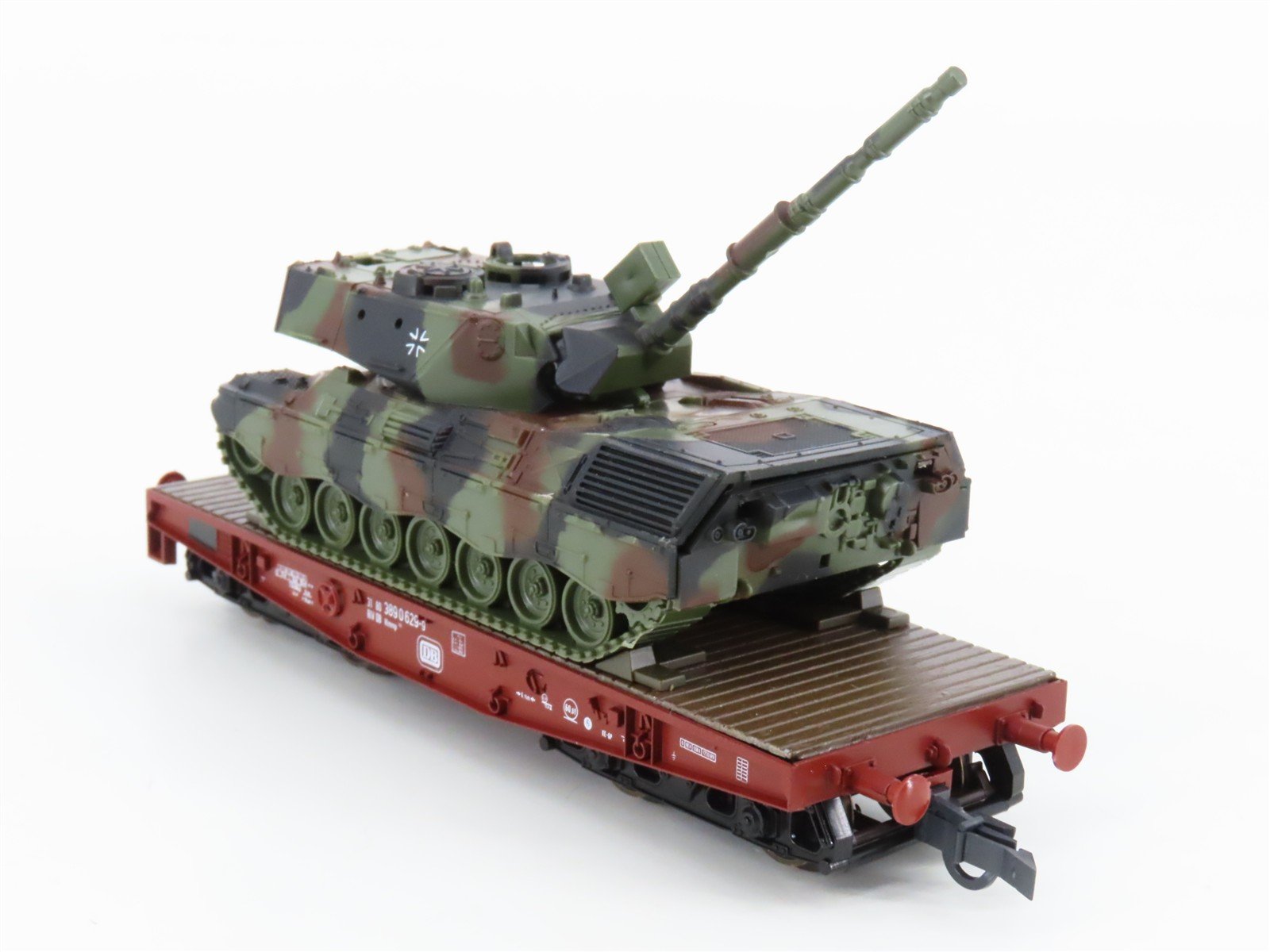 HO Scale Roco Minitanks 813 DB Deutsche Bahn Flat Car w/ Military Tank