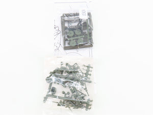 HO Scale Roco Minitanks 813 DB Deutsche Bahn Flat Car w/ Military Tank