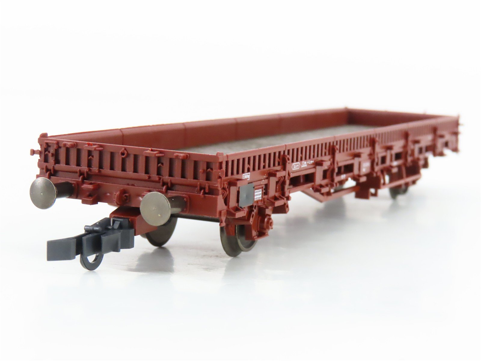 HO Scale Roco Minitanks 809 Kbs Flat Car w/ Military Vehicle
