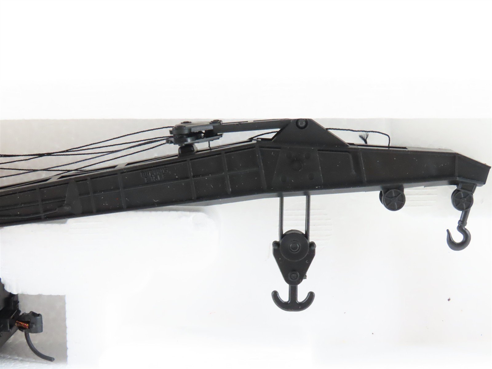 HO Scale Roco 625-48700 CP Rail 200 Ton Crane #414329