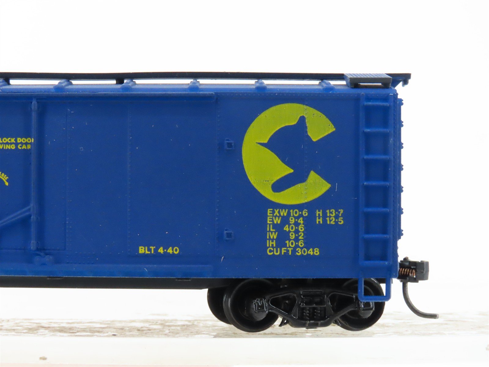 HO Scale Train Miniature 3218 C&O Chessie System 40' Plug Door Box Car #23829