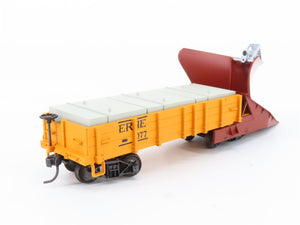 HO Scale Rivarossi 2286/0 ERIE Railroad Wedge Snow Plow #077
