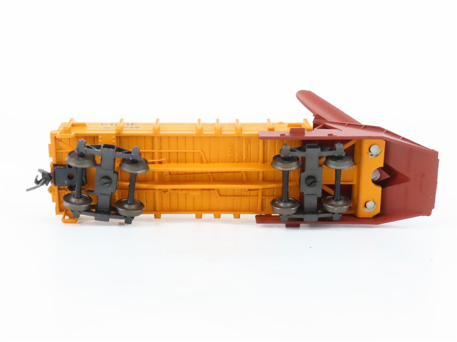 HO Scale Rivarossi 2286/0 ERIE Railroad Wedge Snow Plow #077