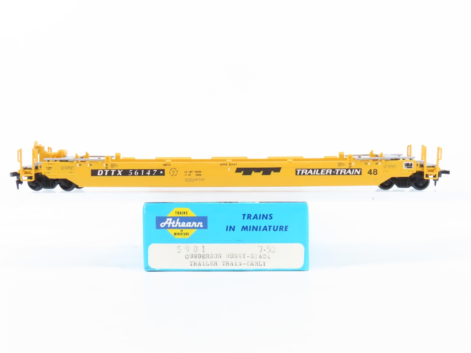 HO Scale Athearn 5901 DTTX Trailer Train Husky-Stack Well Car #56147