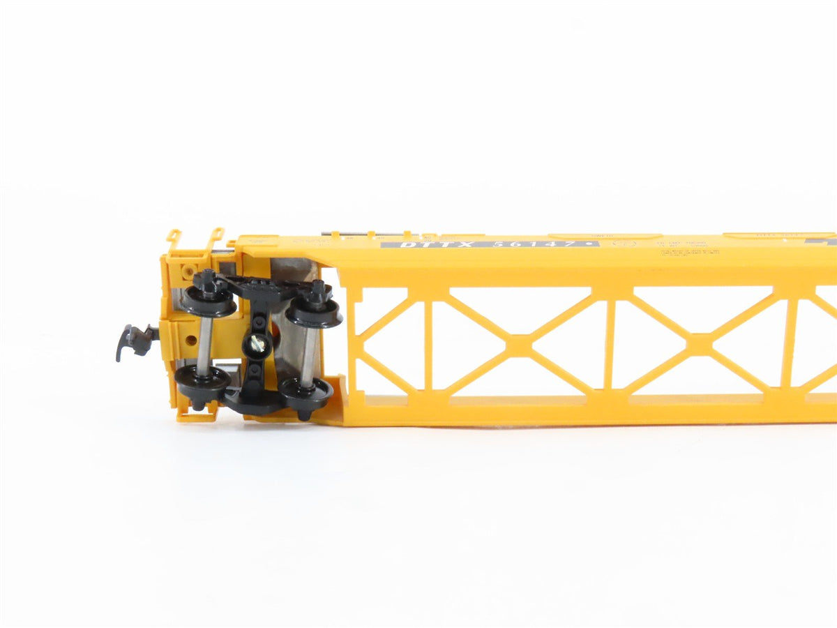 HO Scale Athearn 5901 DTTX Trailer Train Husky-Stack Well Car #56147