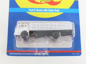 HO Scale Athearn 02731 MOW Ford C-Series with Stake Body Truck