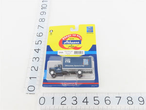 HO Scale Athearn RTR 95926 Model Railroader MR&T 1968 Ford F-850 Truck