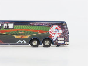 HO 1/64 Scale White Rose Die-Cast Ballpark Series New York Yankees Bus