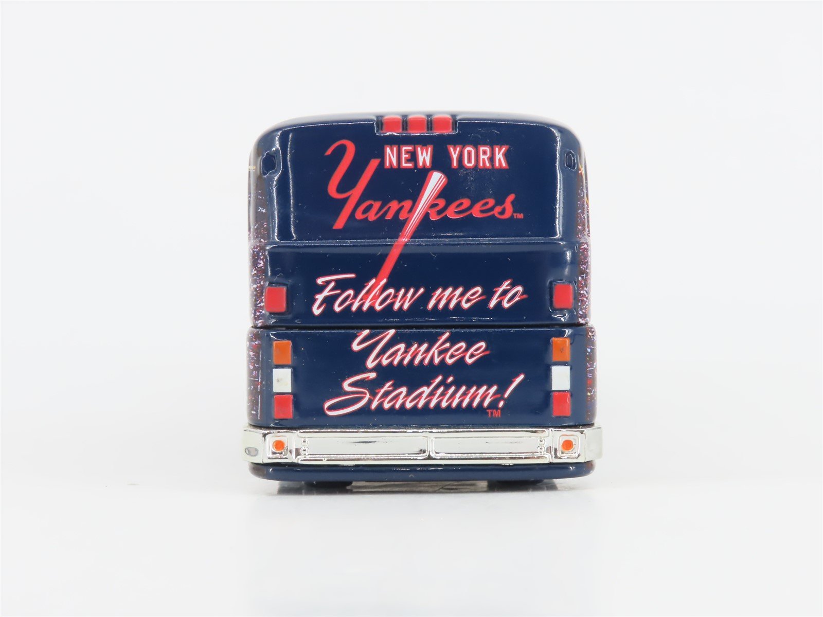 HO 1/64 Scale White Rose Die-Cast Ballpark Series New York Yankees Bus