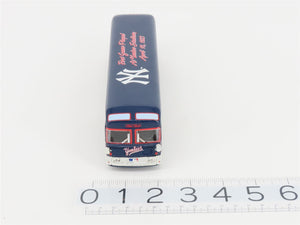 HO 1/64 Scale White Rose Die-Cast Ballpark Series New York Yankees Bus