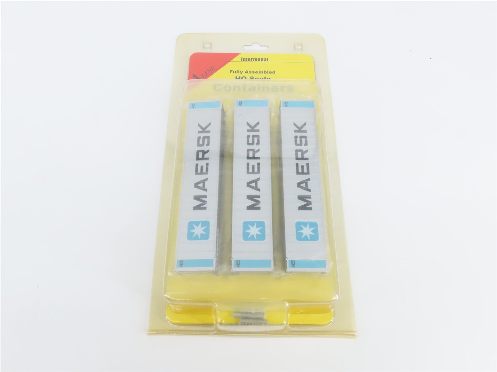 HO Scale Intermountain/A-Line 30352-02 Maersk 45' Rib Side Container 3-Pack