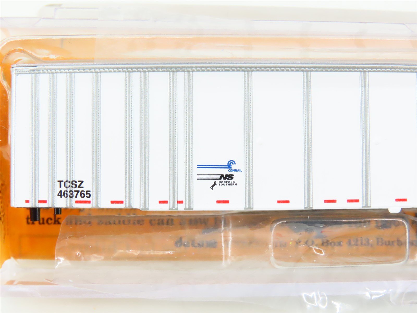 N Scale Deluxe Innovations 180121 TCSZ Triple Crown RoadRailer Trailer #463765