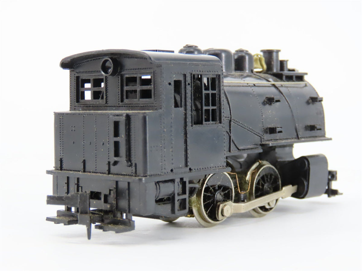 HO Scale Rivarossi Undecorated 0-4-0ST Saddle Tank Steam Locomotive