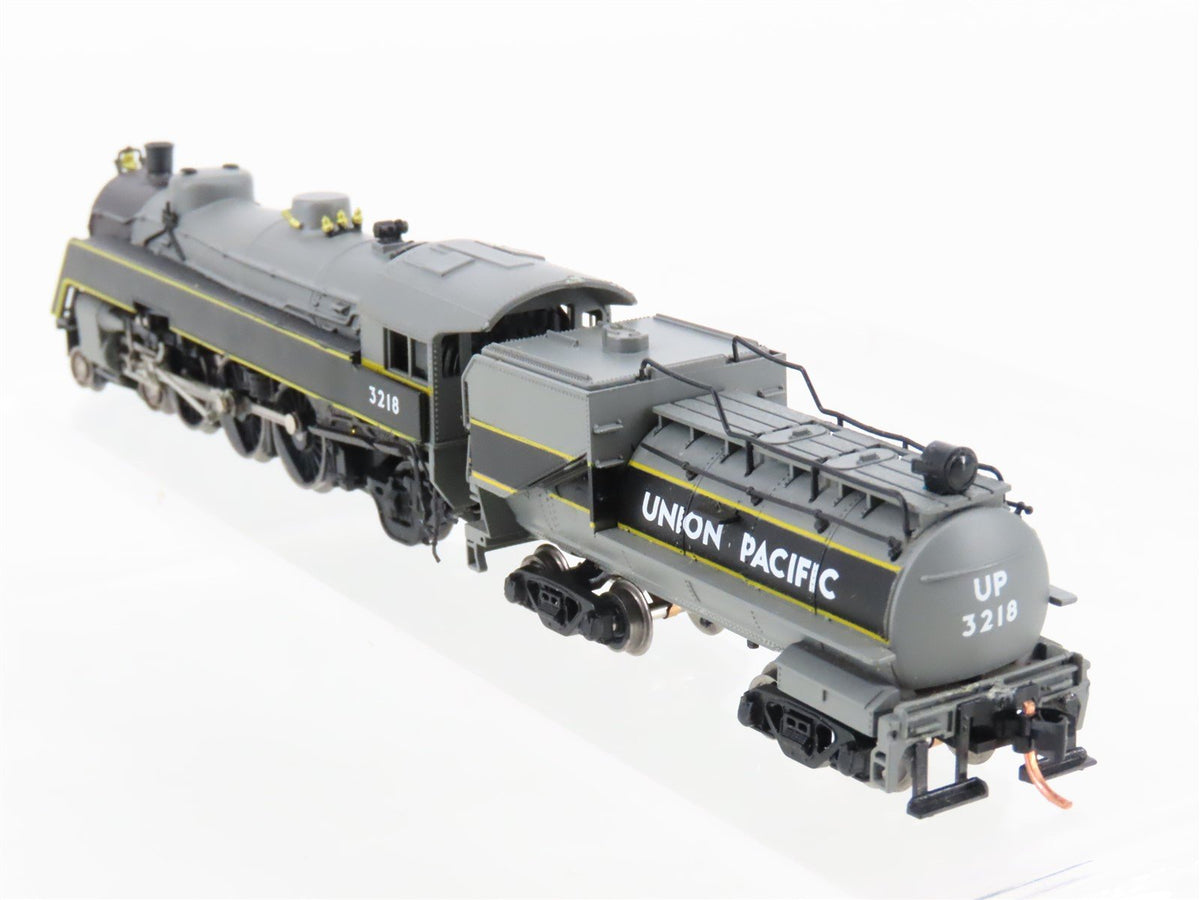 N Scale Model Power UP Union Pacific 4-6-2 Steam #3218 w/ DCC
