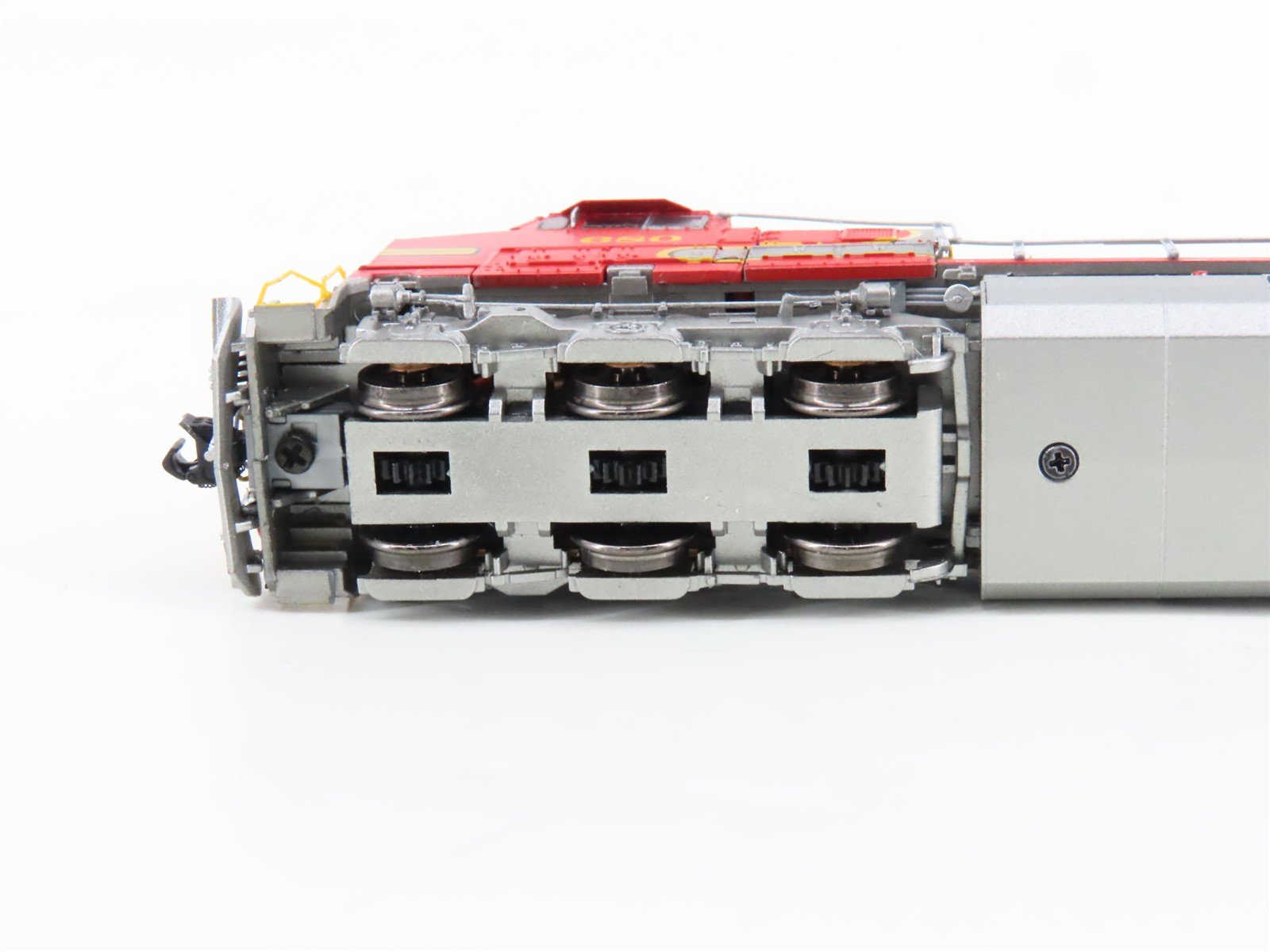 N Scaletrains SXT31468 ATSF 