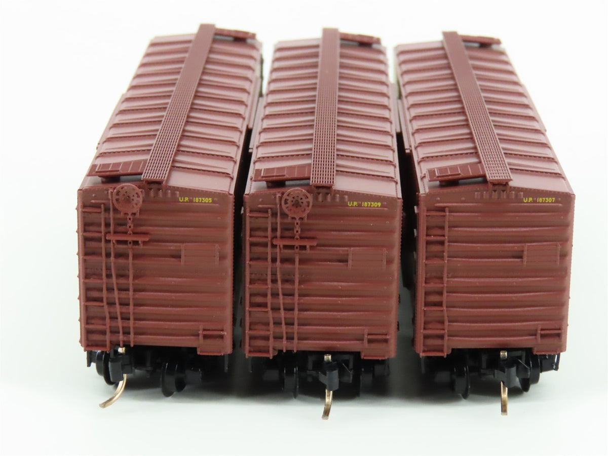 N Scale Micro-Trains MTL 20286-2 UP Union Pacific 40&#39; Box Cars 3-Pack