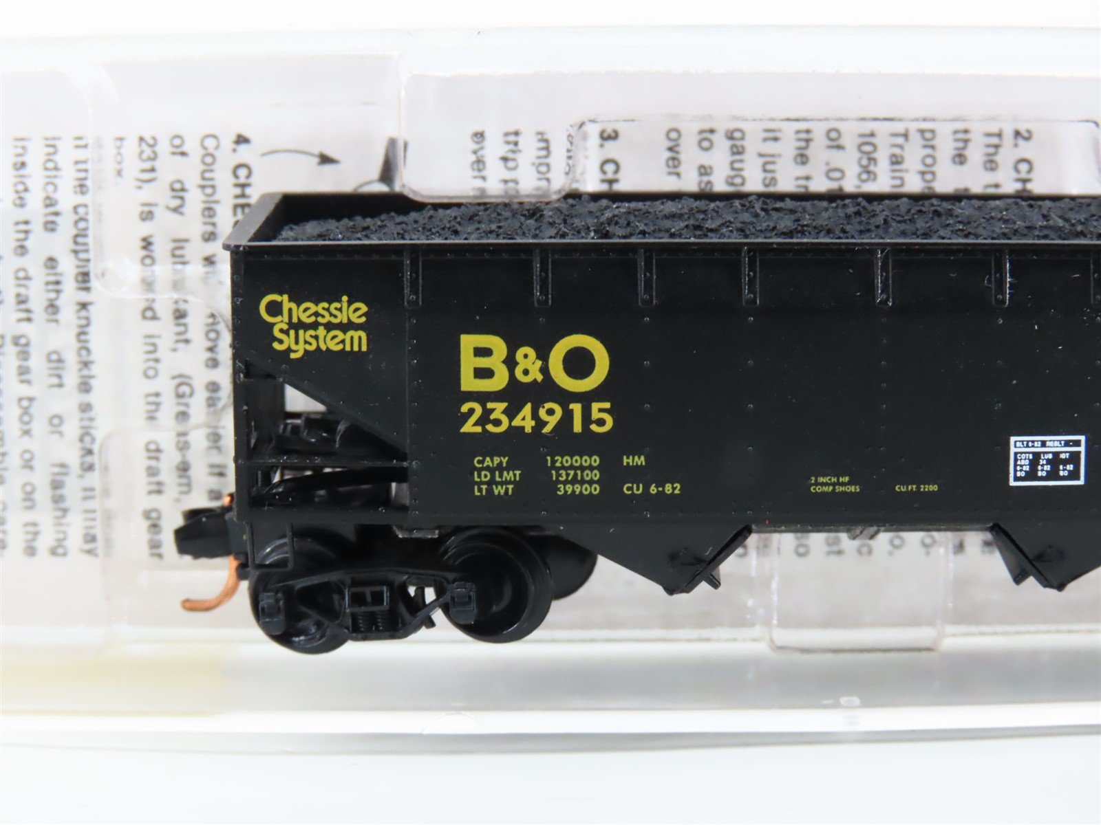 N Scale Micro-Trains MTL 86010 B&O Chessie System 2-Bay Hopper #234915 w/ Load