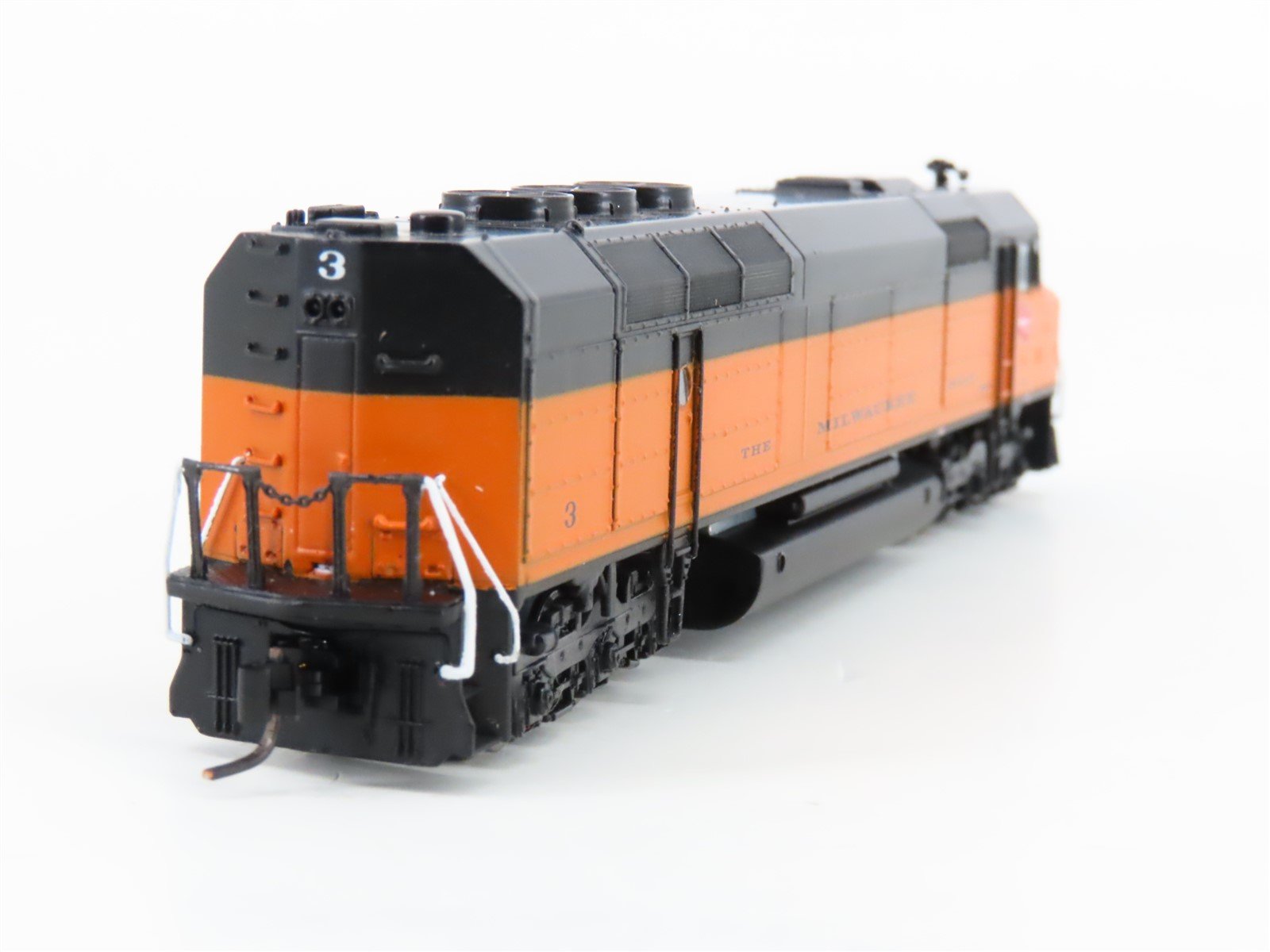 N Scale Athearn 16865 MILW Milwaukee Road EMD FP45 Diesel #3 - DCC Ready