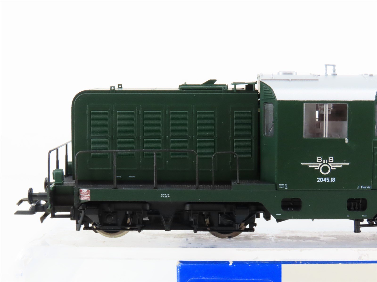 HO Roco Professional 43810 OBB Austrian Class 2045 Diesel #18 - DCC Ready