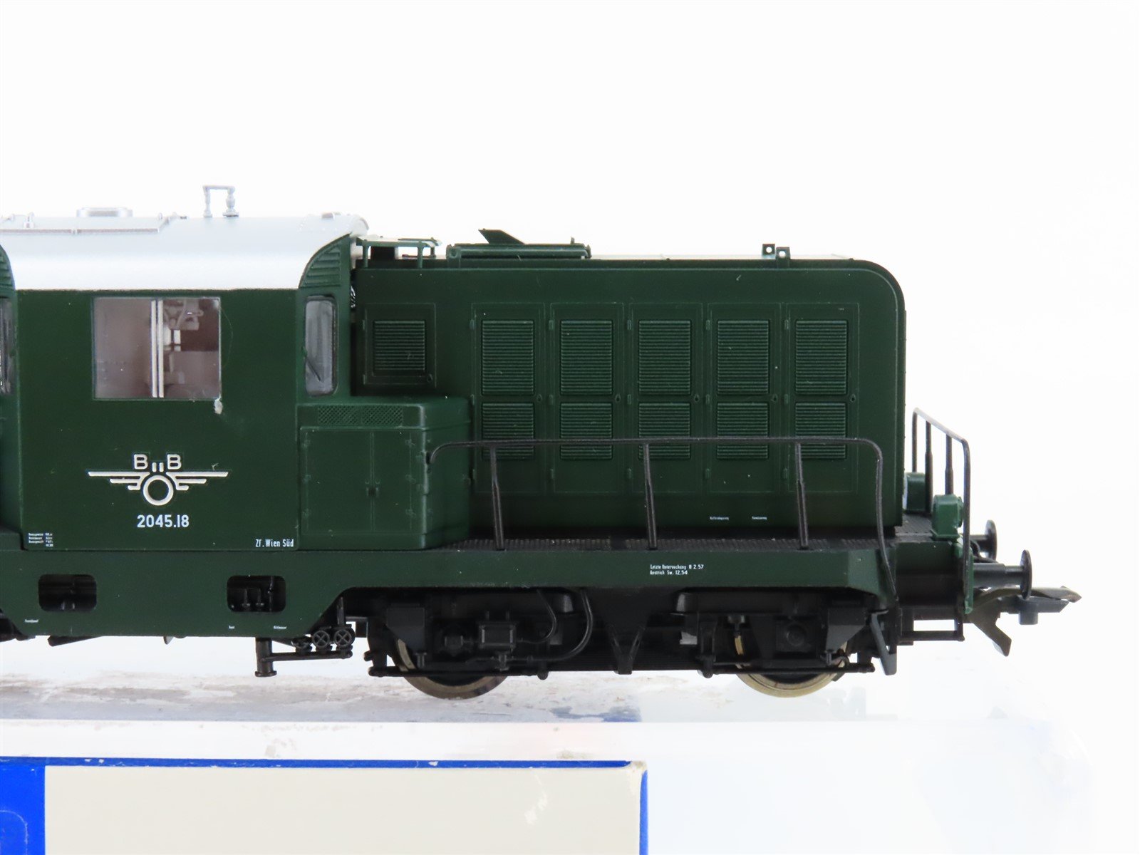 HO Roco Professional 43810 OBB Austrian Class 2045 Diesel #18 - DCC Ready