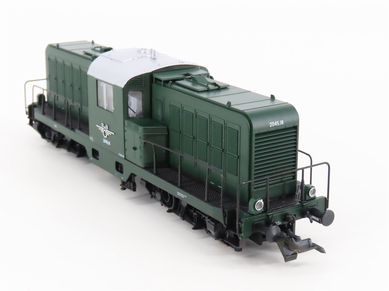 HO Roco Professional 43810 OBB Austrian Class 2045 Diesel #18 - DCC Ready