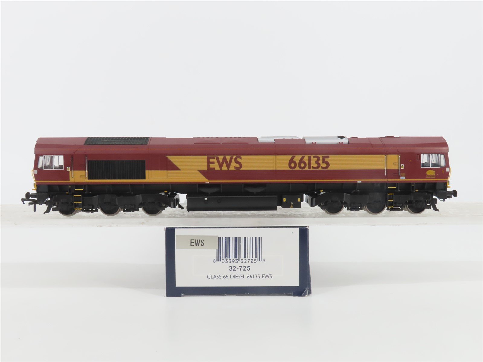 OO Bachmann Branchline 32-725 EWS Railway Class 66 Diesel #66135 - DCC Ready