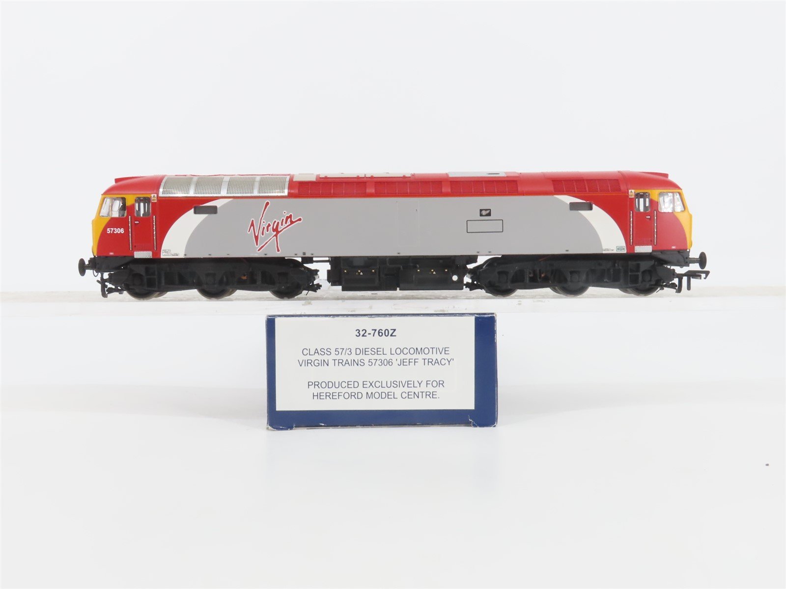OO Bachmann Branchline 32-760Z Virgin Class 57/3 Diesel #57306 "Jeff Tracy"