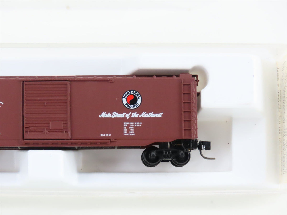 Z Scale Kadee Micro-Trains MTL 13501-2 NP Northern Pacific 50&#39; Box Car #31468