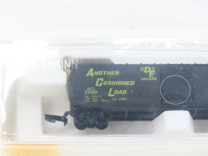 Z Scale Kadee Micro-Trains MTL 13508 ACL Atlantic Coast Line 50' Box Car #31598