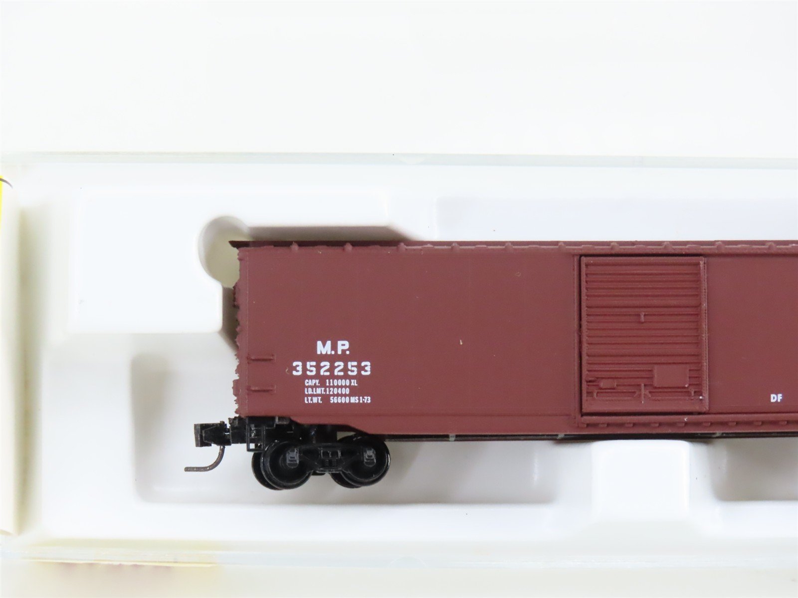 Z Scale Kadee Micro-Trains MTL 13506-2 MP Missouri Pacific Box Car #352253