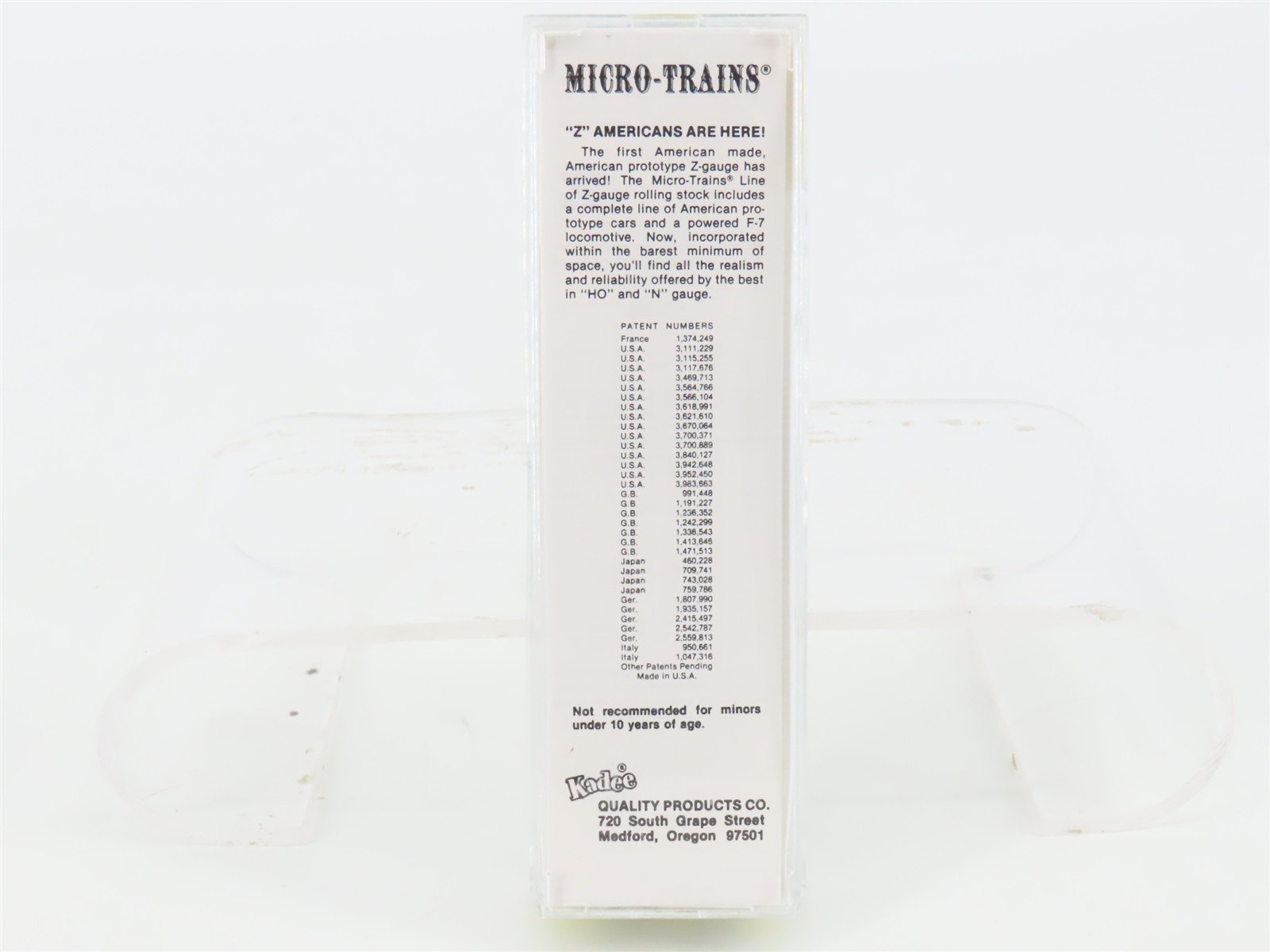 Z Scale Kadee Micro-Trains MTL 13601-2 SP Southern Pacific 50' Box Car #672943