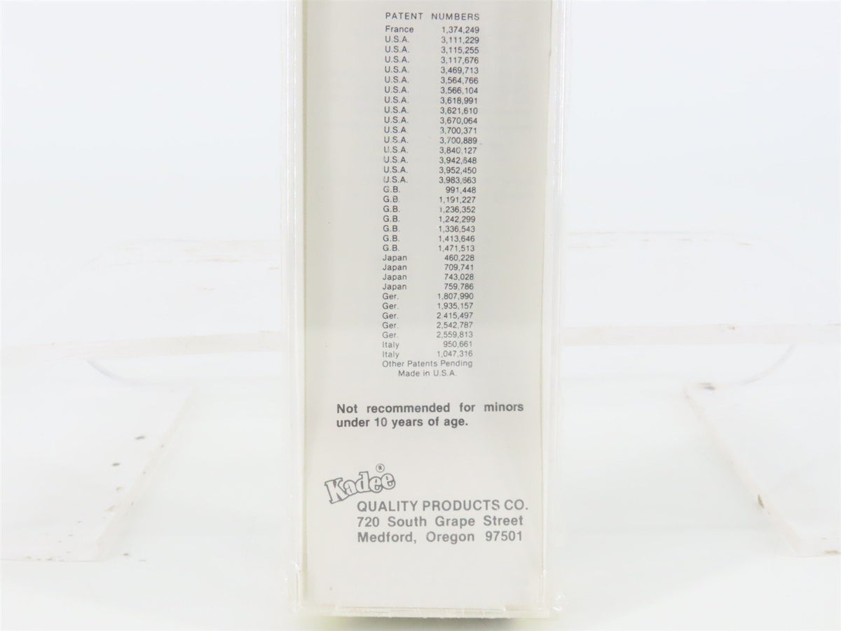 Z Scale Kadee Micro-Trains MTL 13608 SCL Fruit Growers Express 50&#39; Boxcar 492966