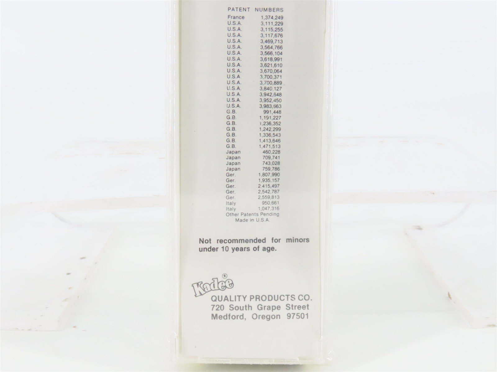 Z Scale Kadee Micro-Trains MTL 13608 SCL Fruit Growers Express 50' Boxcar 492966