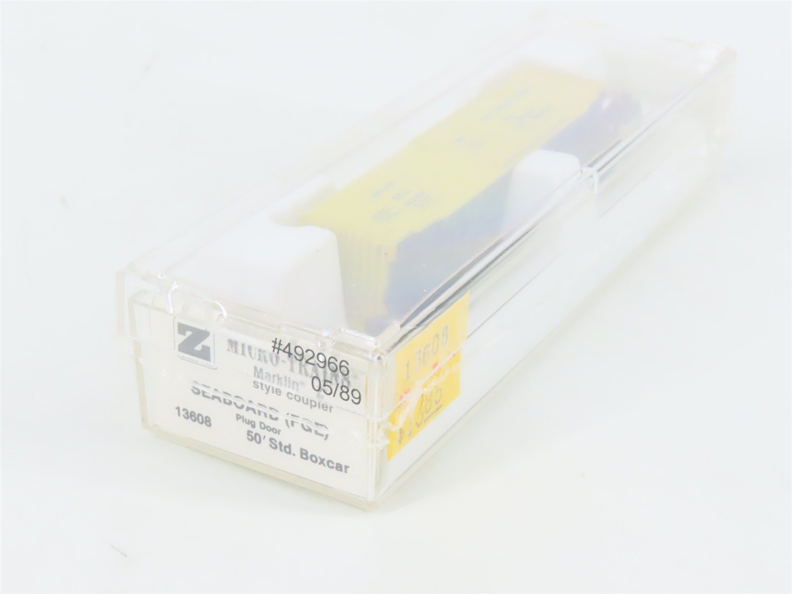 Z Scale Kadee Micro-Trains MTL 13608 SCL Fruit Growers Express 50' Boxcar 492966