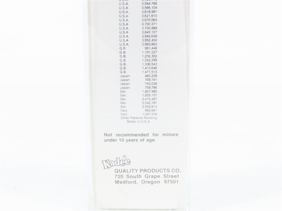 Z Scale Kadee Micro-Trains MTL 13611-2 SCL Seaboard Coast Line 50&#39; Boxcar 635296