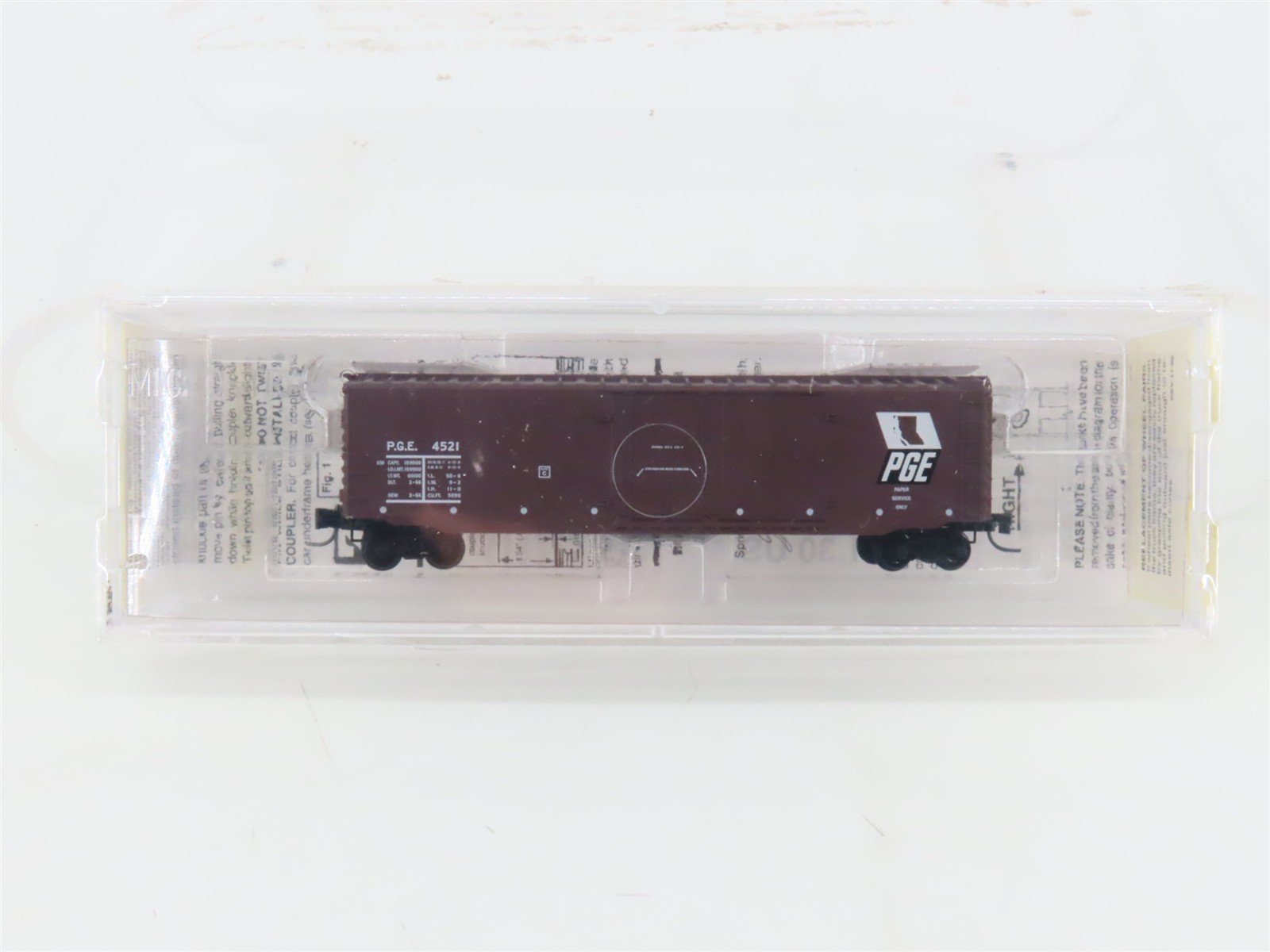 Z Scale Micro-Trains MTL 13627-2 PGE Pacific Great Eastern 50' Box Car #4521