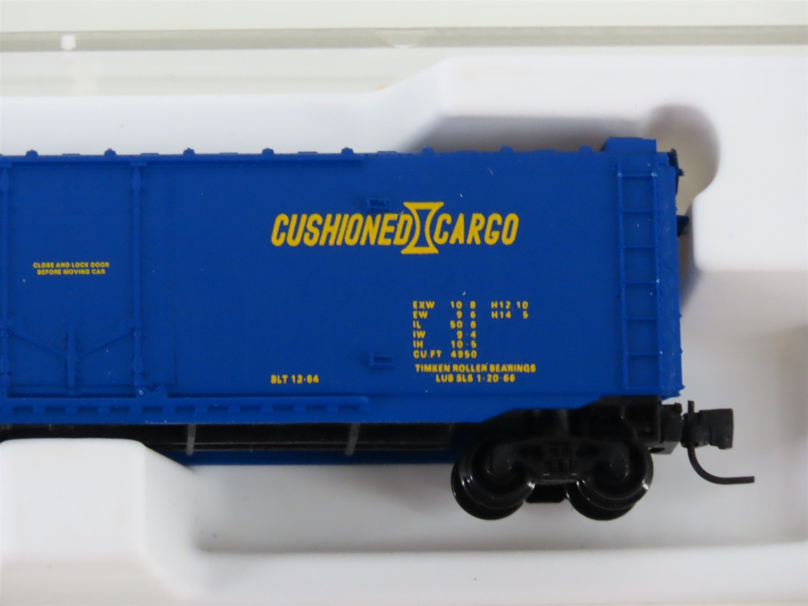 Z Scale Micro-Trains MTL 13617-2 L&N Louisville & Nashville 50' Box Car #103783