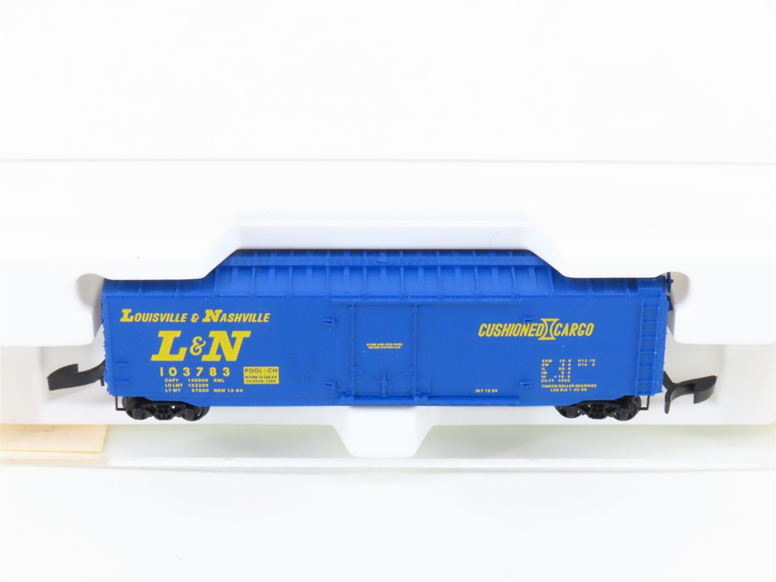 Z Scale Micro-Trains MTL 13617 L&N Louisville & Nashville 50' Box Car #103783