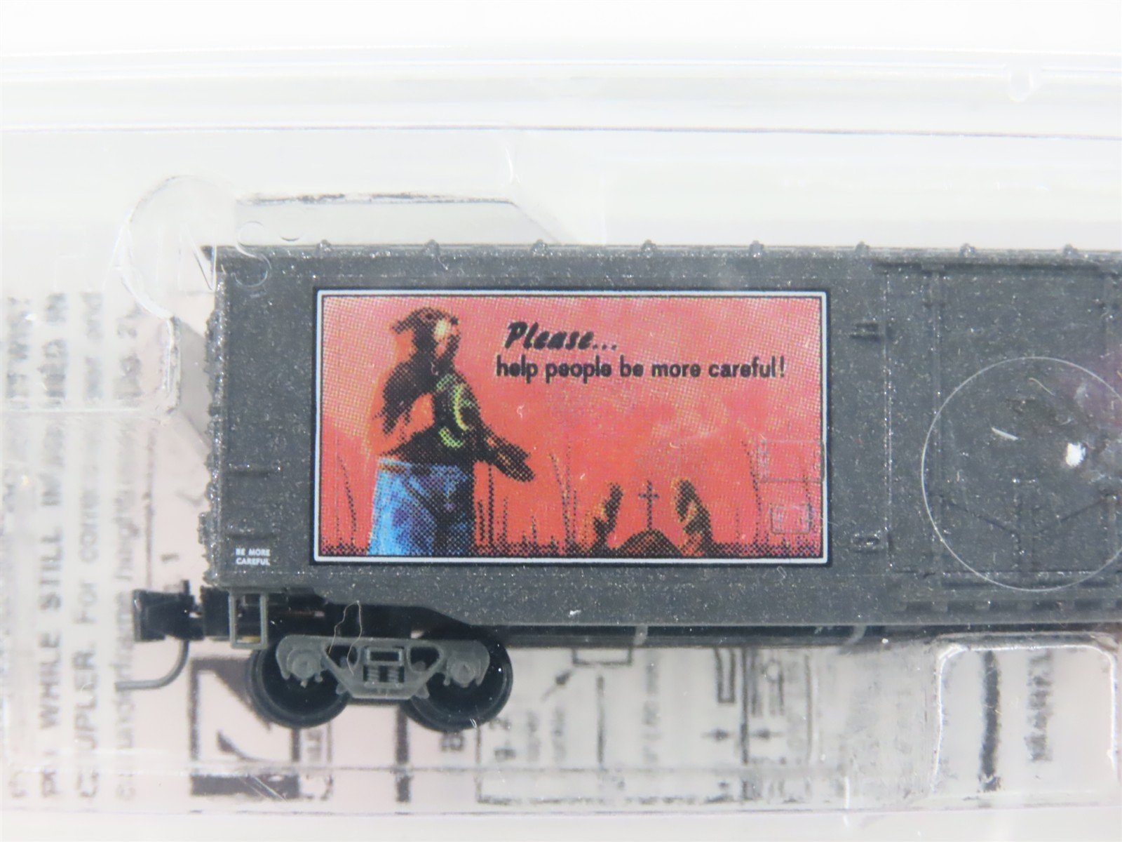 Z Scale Micro-Trains MTL 50700310 SBX Smokey Bear Forest Fire Prevention Boxcar