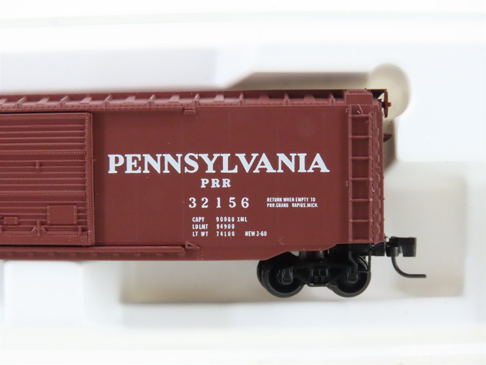 Z Scale Kadee Micro-Trains MTL 13701-2 PRR Pennsylvania 50' Box Car #32156