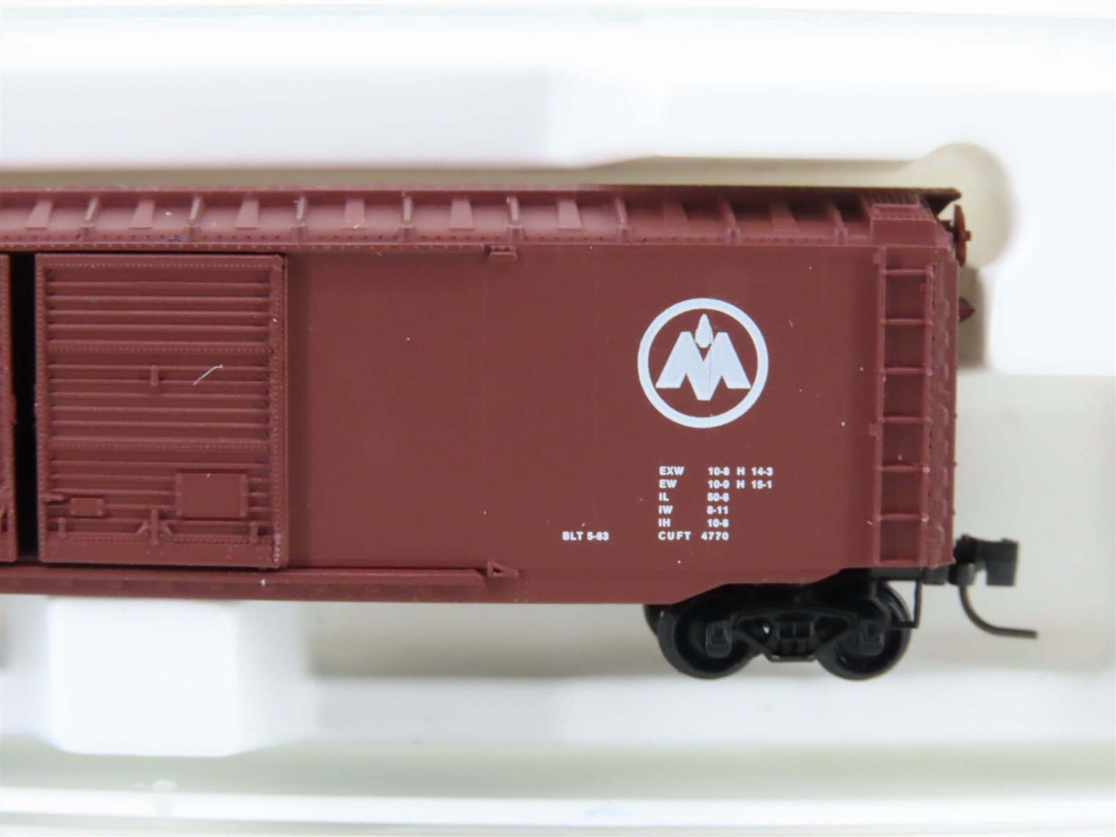 Z Scale Kadee Micro-Trains MTL 13711-2 MONON 50' Double Door Box Car #1499