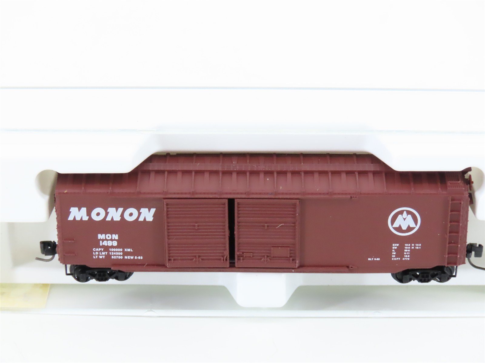 Z Scale Kadee Micro-Trains MTL 13711-2 MONON 50' Double Door Box Car #1499