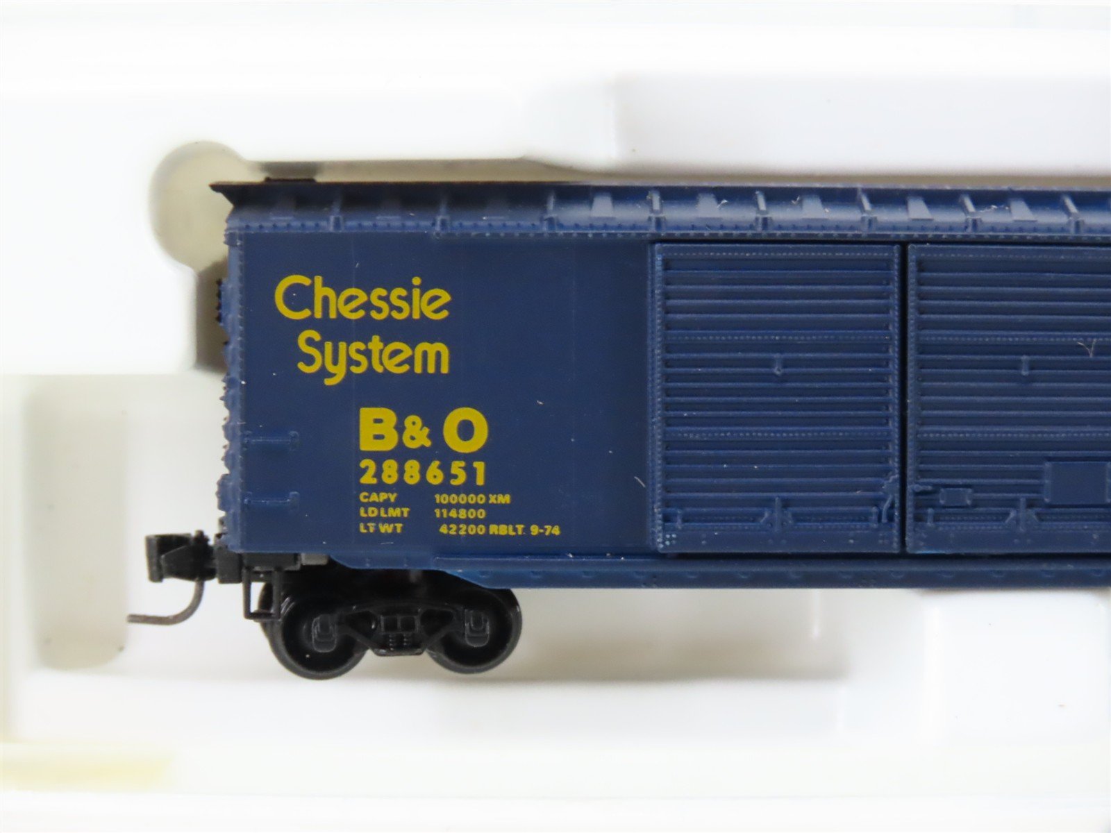 Z Scale Kadee Micro-Trains MTL 13706-2 B&O Chessie System 50' Box Car #288651