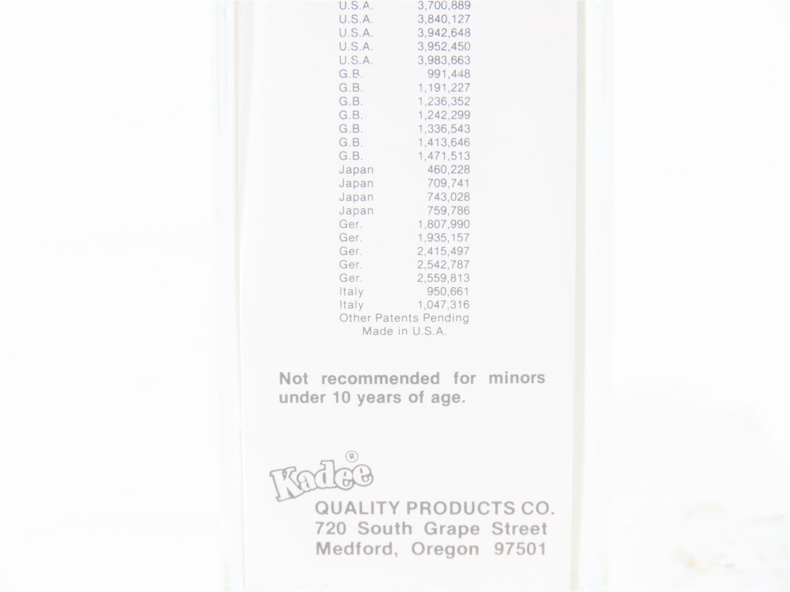 Z Scale Kadee Micro-Trains MTL 13706-2 B&O Chessie System 50' Box Car #288651