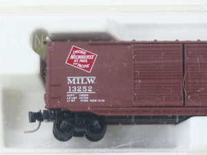 Z Scale Kadee Micro-Trains MTL 13713-2 MILW Milwaukee Box Car #13252 - SEALED