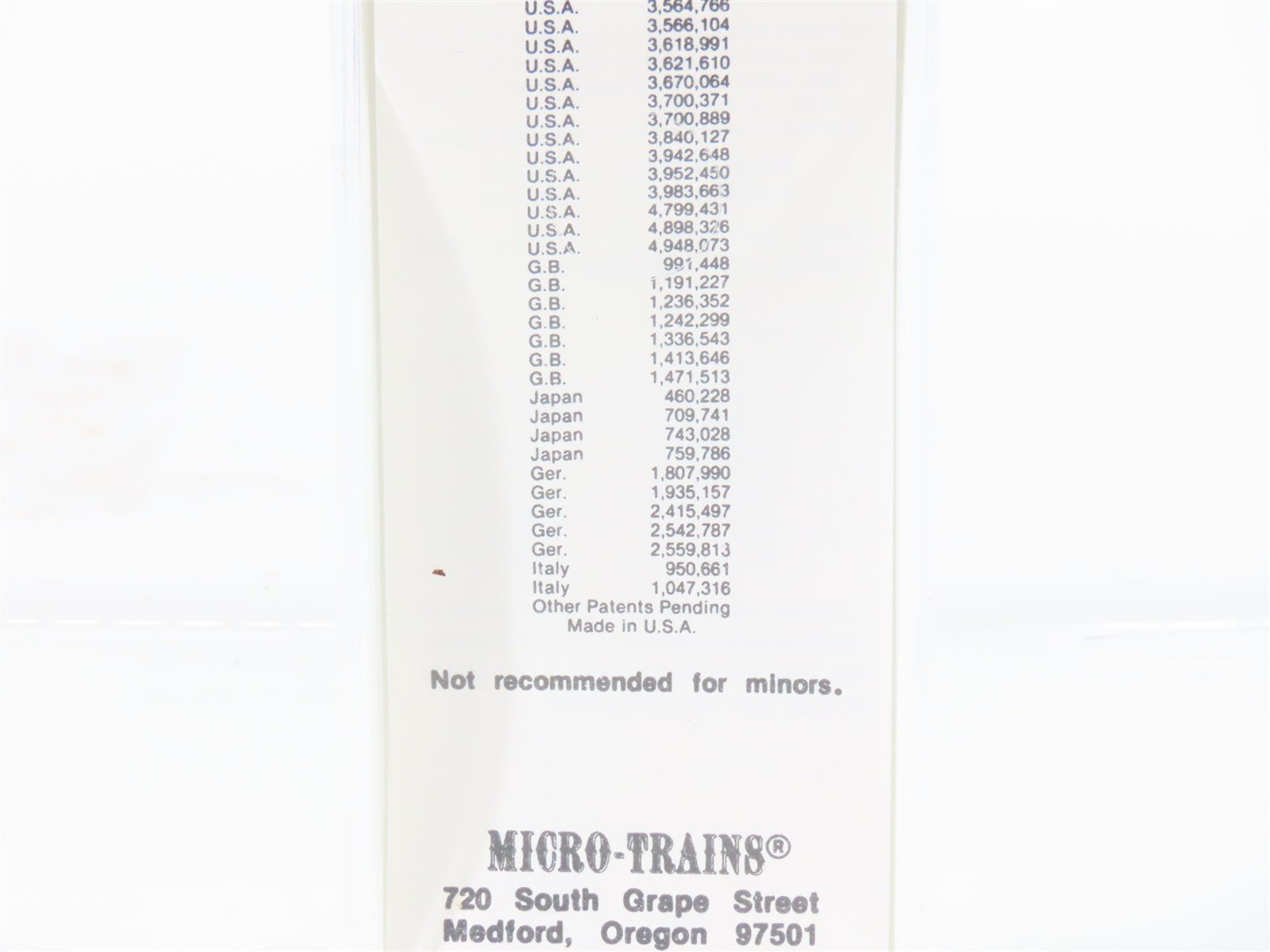 Z Scale Micro-Trains MTL 14122-2 NKP Nickel Plate Road 40' Box Car #8502