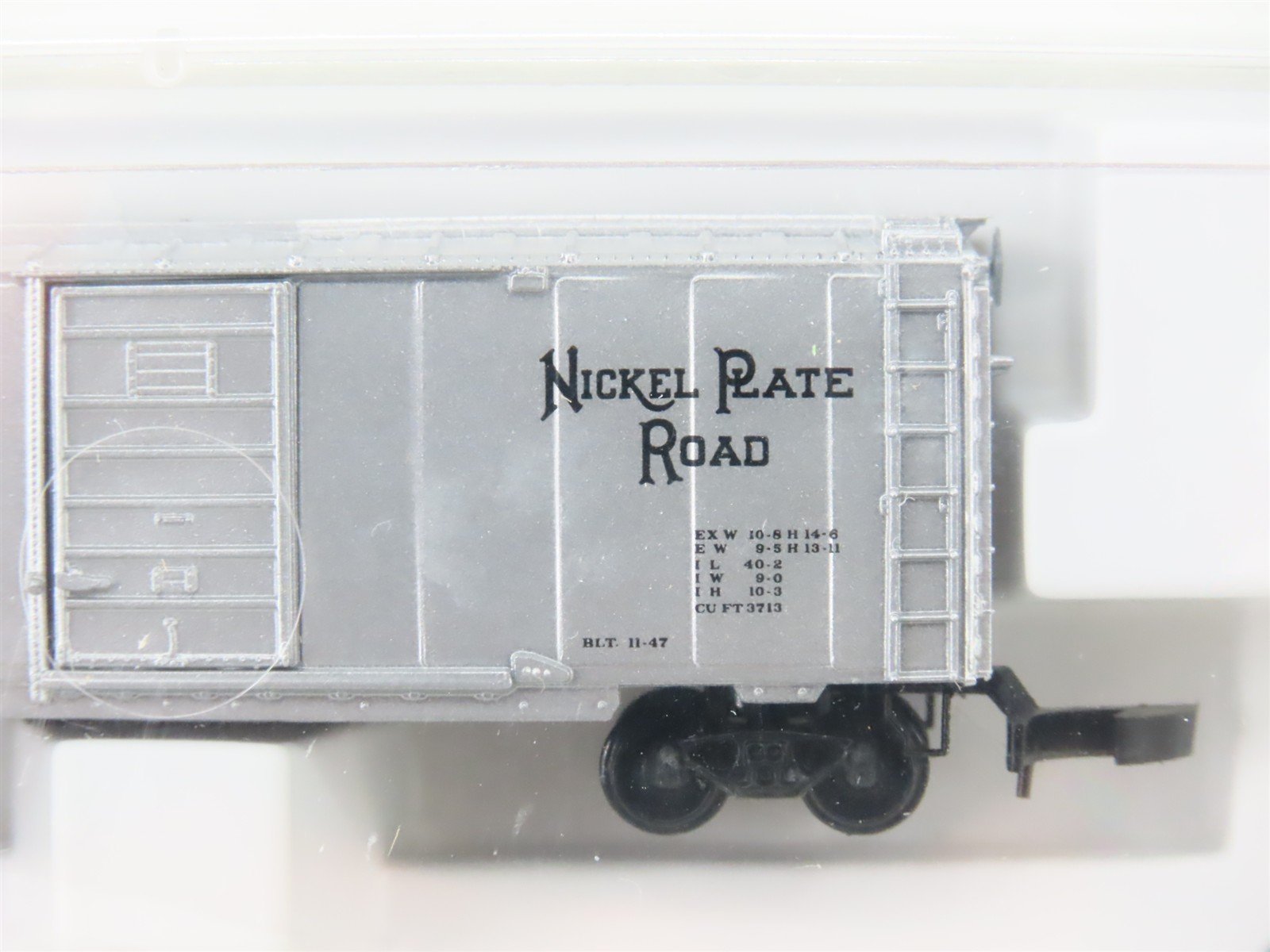 Z Scale Micro-Trains MTL 14122 NKP Nickel Plate Road 40' Box Car #8505 - SEALED