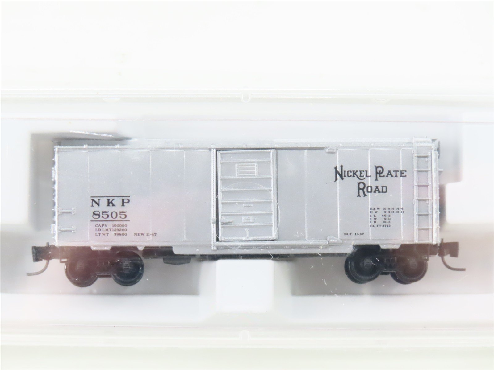 Z Scale Micro-Trains MTL 14122-2 NKP Nickel Plate Road 40' Boxcar #8505 - SEALED