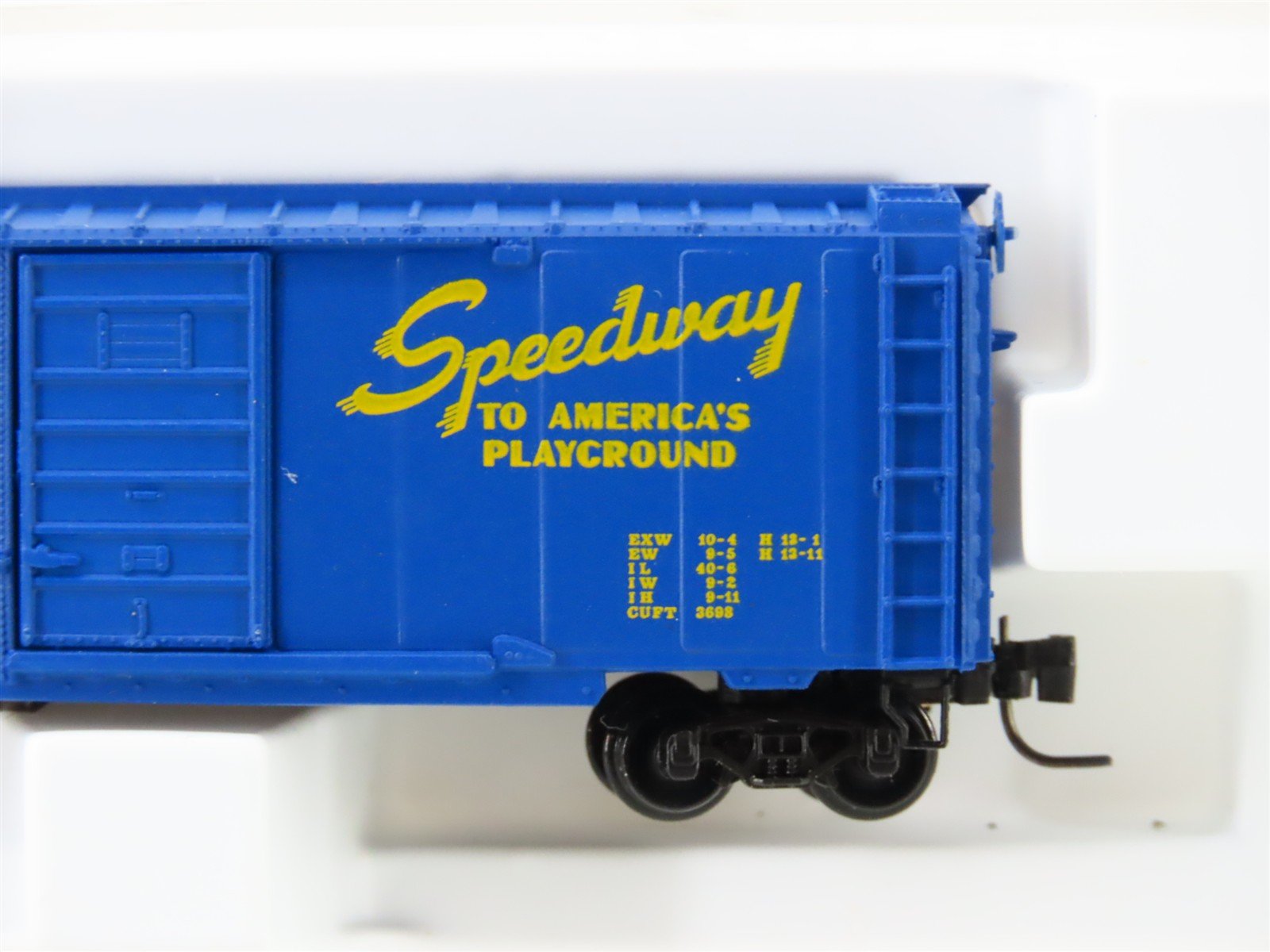 Z Scale Micro-Trains MTL 14114-2 FEC Florida East Coast 40' Box Car #21035