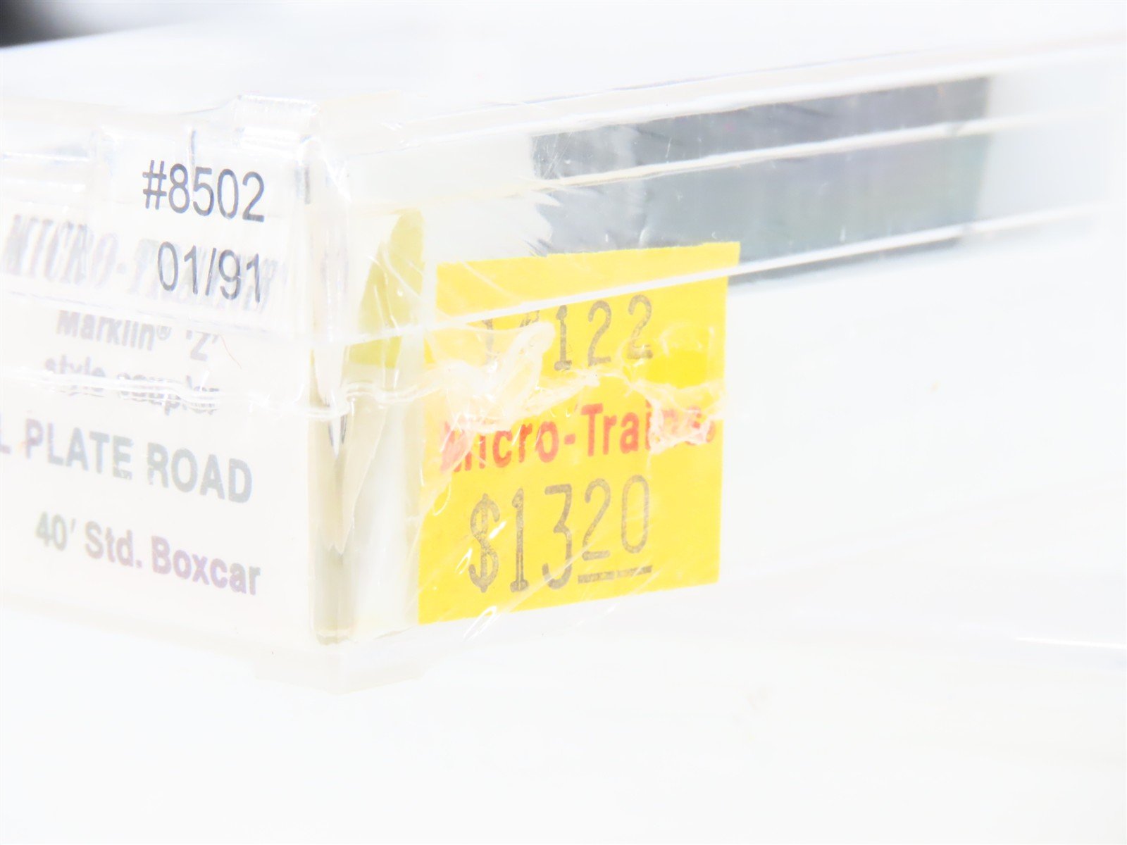 Z Scale Micro-Trains MTL 14122 NKP Nickel Plate Road 40' Box Car #8502 - SEALED